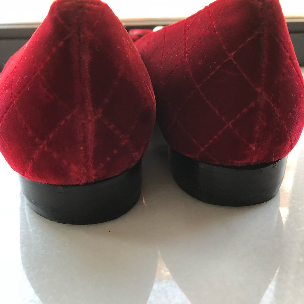 Vintage Chanel Shoes! - Picture 5 of 8